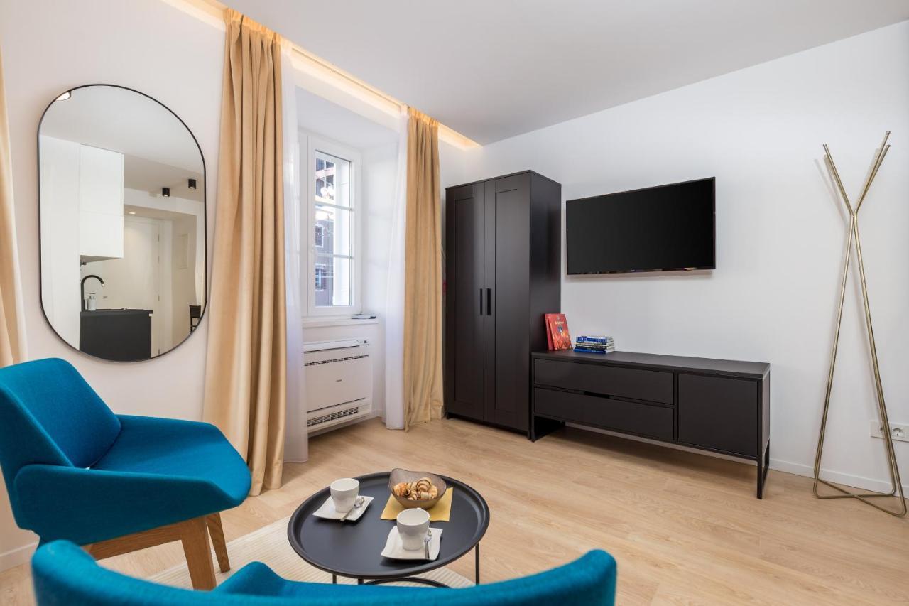 Appartamento Sweet Nest Korzo Fiume Esterno foto