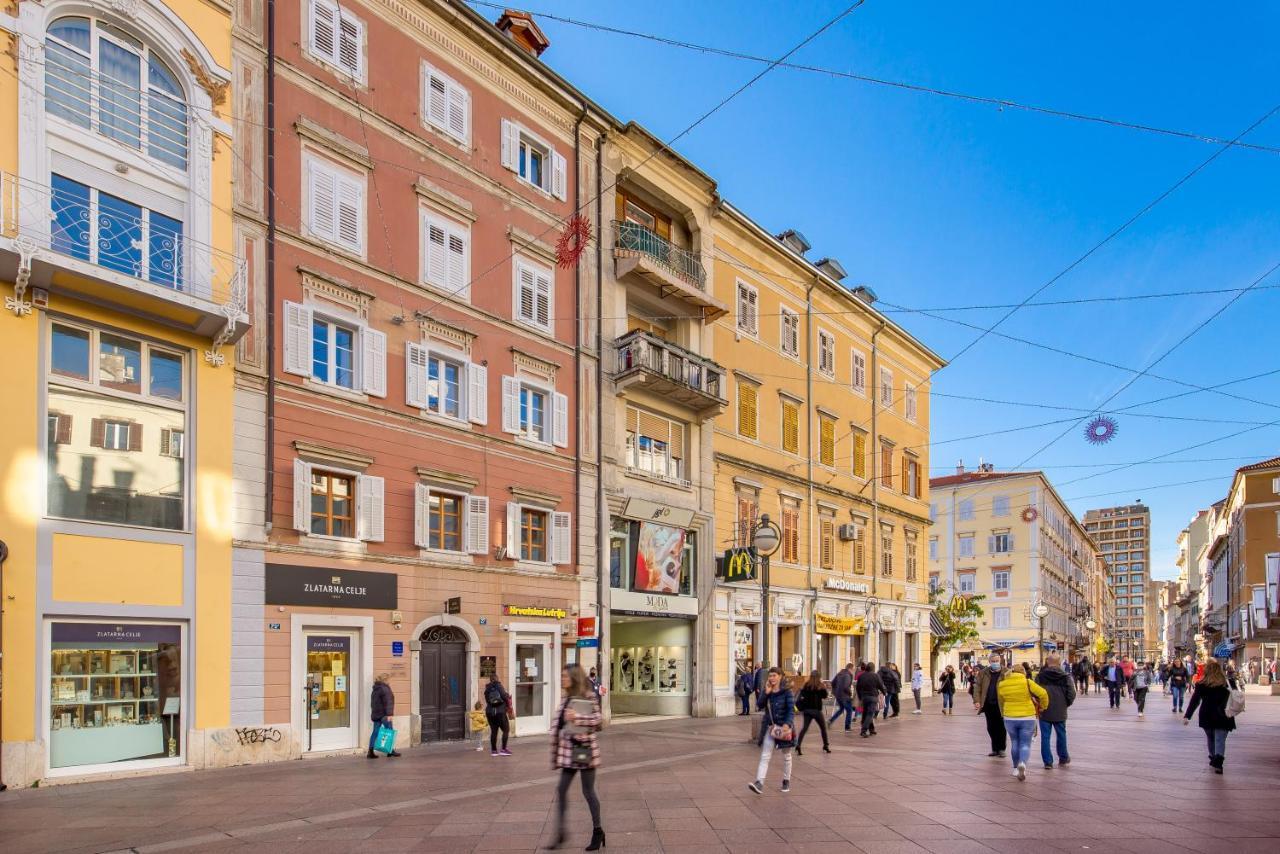 Appartamento Sweet Nest Korzo Fiume Esterno foto