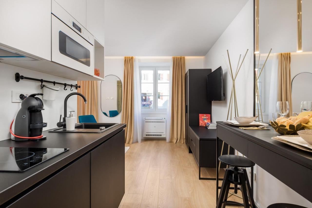 Appartamento Sweet Nest Korzo Fiume Esterno foto